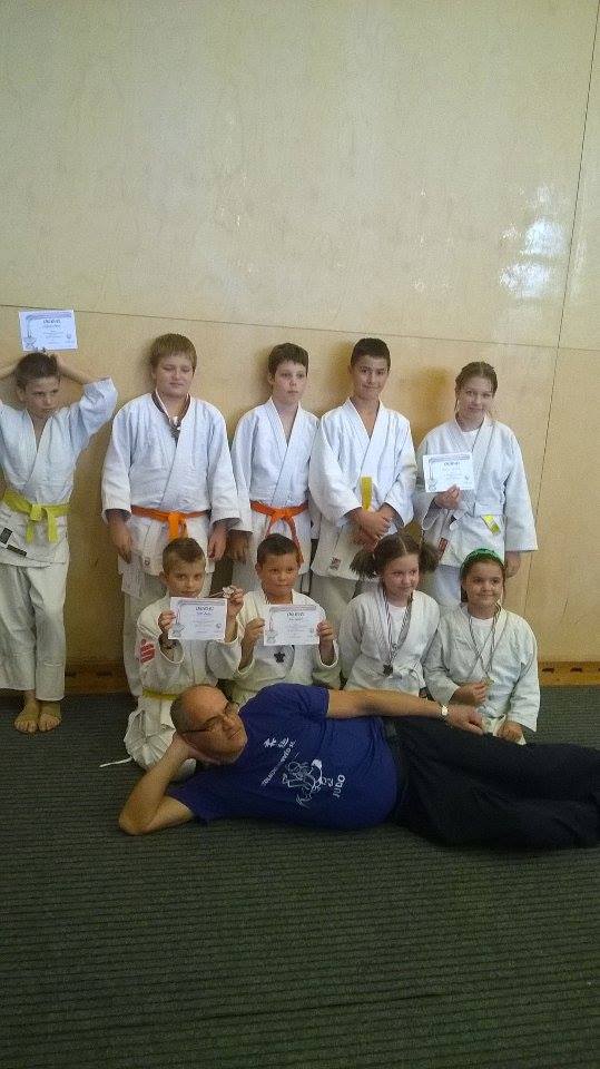 2015. szeptember 12. Szeged. Nemzetközi regionális judo verseny. Az SZHSE cselgáncs szakosztálya is képviseltetette magát. 2015. szeptember 12. Szeged. Nemzetközi regionális judo verseny. Az SZHSE cselgáncs szakosztálya is képviseltetette magát.