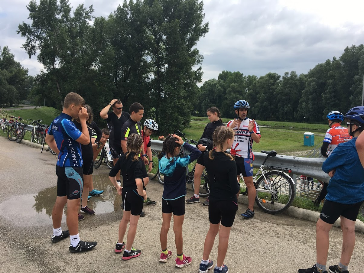 SZHSE Triatlon szakosztályának nyári edzőtábora SZHSE Triatlon szakosztályának nyári edzőtábora